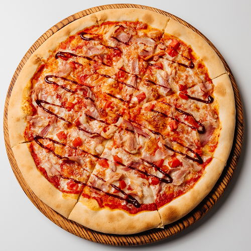 Пицца с копченым цыпленком